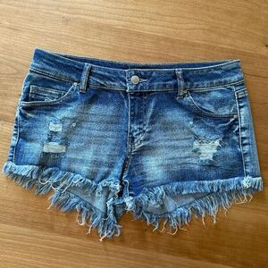 Wax Jean Denim Cutoffs in Medium Rinse (Size Medium)